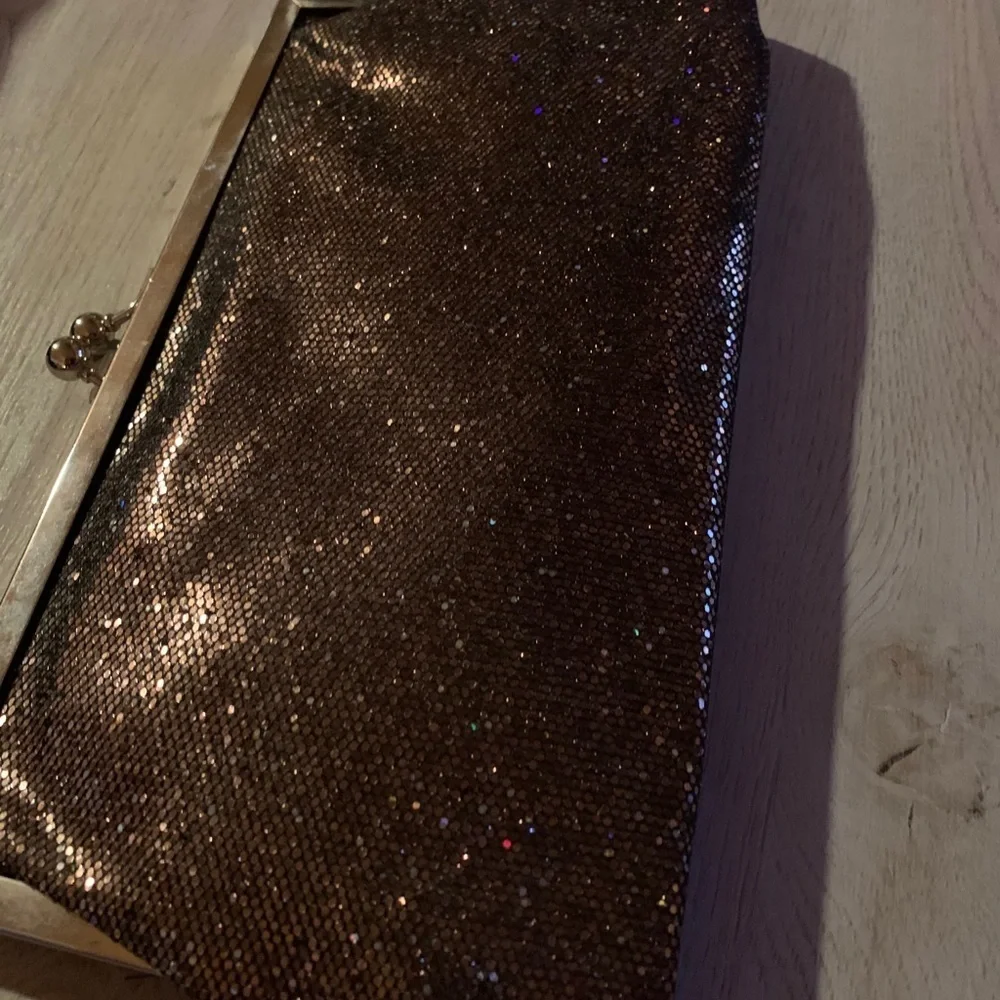 Fancy Clutch for A Night on the Town!